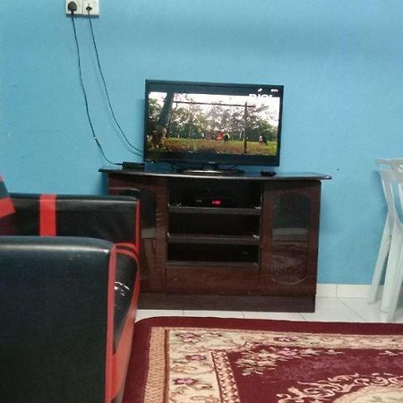 Bajet Homestay - Low Cost Houses Kuantan Buitenkant foto
