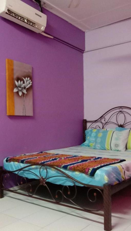 Bajet Homestay - Low Cost Houses Kuantan Buitenkant foto